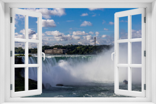 Fototapeta Naklejka Na Ścianę Okno 3D - Niagara falls on the canadian side