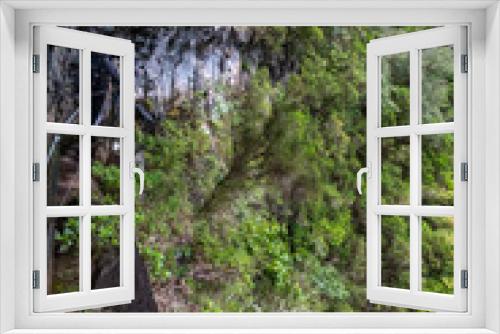 Fototapeta Naklejka Na Ścianę Okno 3D - Caldeirão do Inferno Hiking - Madeira Island