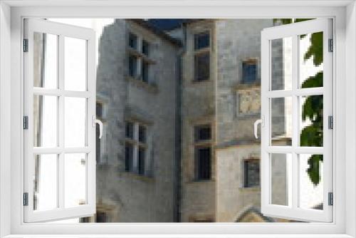 Fototapeta Naklejka Na Ścianę Okno 3D - Château de Beaugency (cour intérieure), Beaugency, ville du Val de Loire, département du Loiret, France
