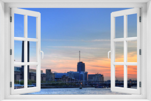 Fototapeta Naklejka Na Ścianę Okno 3D - London Sunset