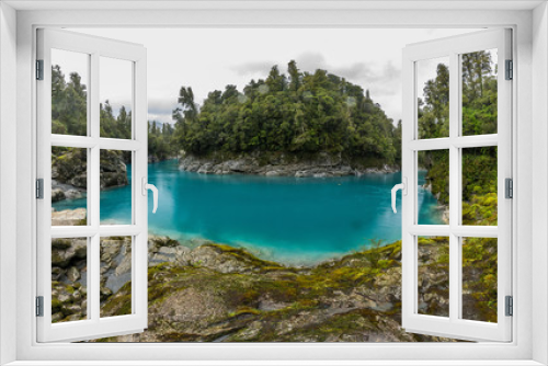 Fototapeta Naklejka Na Ścianę Okno 3D - Blue water and rocks of the Hokitika Gorge Scenic Reserve, South Island New Zealand