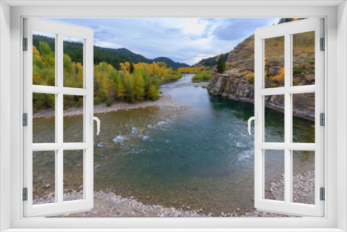 Fototapeta Naklejka Na Ścianę Okno 3D - Gros Ventre River Wyoming in Autumn