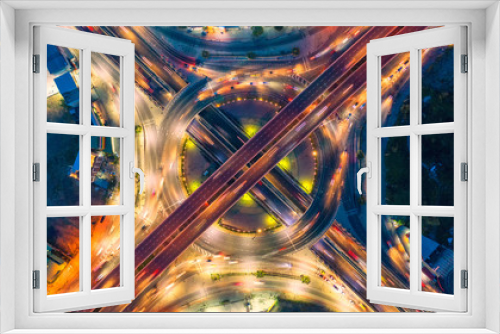 Fototapeta Naklejka Na Ścianę Okno 3D - Aerial view and top view of traffic on city streets in bangkok , thailand. Expressway with car lots.