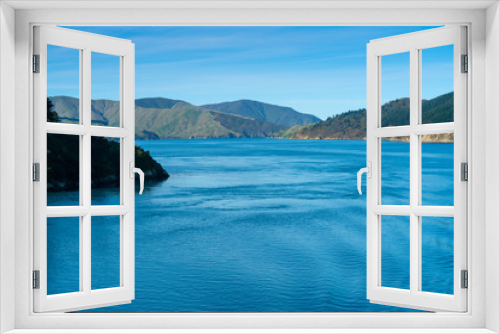 Fototapeta Naklejka Na Ścianę Okno 3D - South Island coastline from ferry crossing