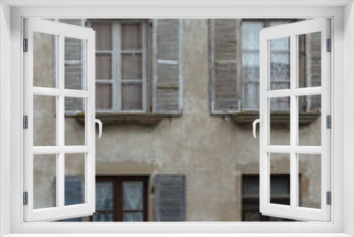Fototapeta Naklejka Na Ścianę Okno 3D - Facade of house in France