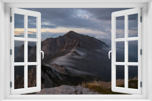 Fototapeta Naklejka Na Ścianę Okno 3D - Grigne