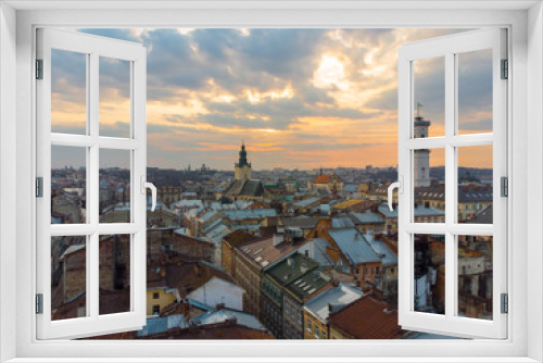 Fototapeta Naklejka Na Ścianę Okno 3D - beauty sunset over old european city. birds eye view