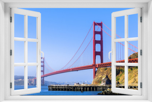 Fototapeta Naklejka Na Ścianę Okno 3D - Morning view of Golden Gate Bridge, San Francisco, California