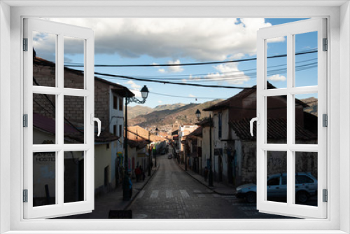 Fototapeta Naklejka Na Ścianę Okno 3D - Street scene of Cusco, Peru.