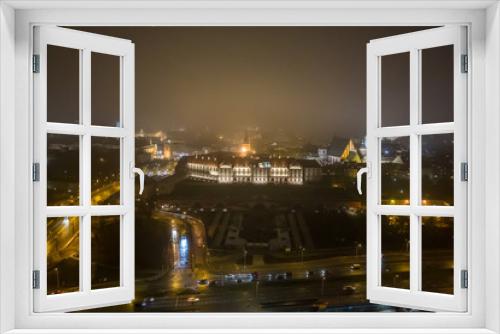 Fototapeta Naklejka Na Ścianę Okno 3D - zamek królewski mglistą nocą z drona