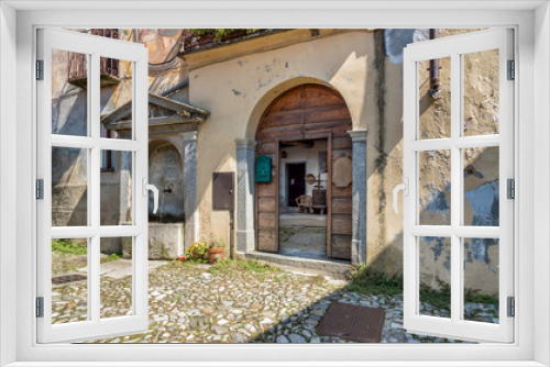 Fototapeta Naklejka Na Ścianę Okno 3D - Ancient street at painters village Arcumeggia in province of Varese, Italy.