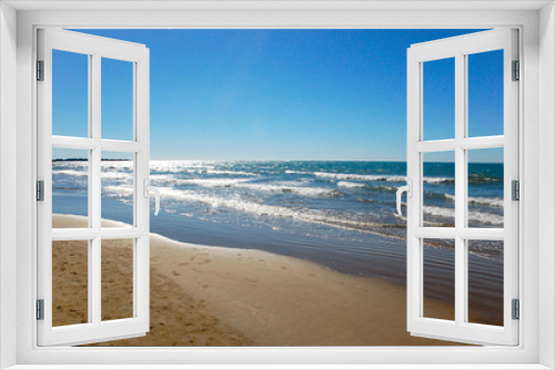 Fototapeta Naklejka Na Ścianę Okno 3D - Evening Beach Shore