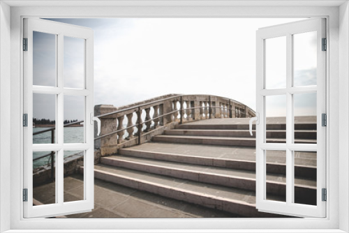 Fototapeta Naklejka Na Ścianę Okno 3D - Venice by day italy