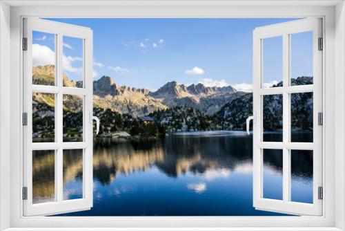 Fototapeta Naklejka Na Ścianę Okno 3D - Summer in Aiguestortes and Sant Maurici National Park, Spain