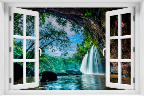 Fototapeta Naklejka Na Ścianę Okno 3D - Heo Suwat Waterfall Khao Yai National Park in Thailand.