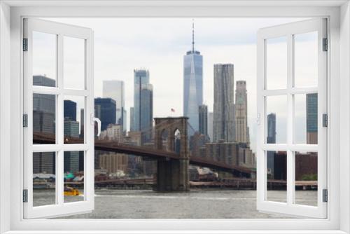 Fototapeta Naklejka Na Ścianę Okno 3D - Brooklyn bridge and Manhattan point of view