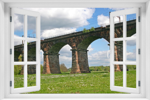 Fototapeta Naklejka Na Ścianę Okno 3D - viaduct over River Weaver valley