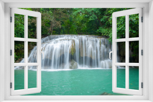 Fototapeta Naklejka Na Ścianę Okno 3D - Erawan waterfall at Erawan National Park in Kanchanaburi, Thailand.