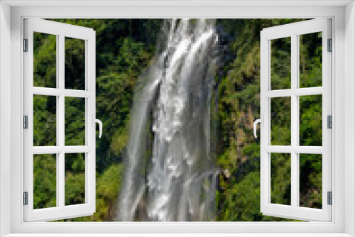 Fototapeta Naklejka Na Ścianę Okno 3D - Wulai Wasserfall 