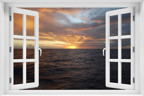 Fototapeta Naklejka Na Ścianę Okno 3D - 3085 Sunset during Atlantic Ocean crossing