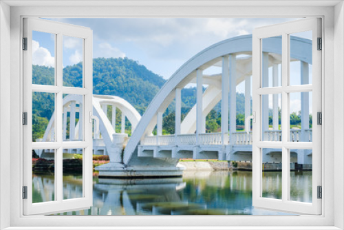 Fototapeta Naklejka Na Ścianę Okno 3D - White Railway Bridge in Lamphun, Thailand