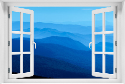 Fototapeta Naklejka Na Ścianę Okno 3D - Green Mountains