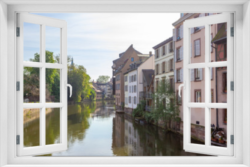 Fototapeta Naklejka Na Ścianę Okno 3D - Historic quarter called little France (La Petite France) in Strasbourg, France