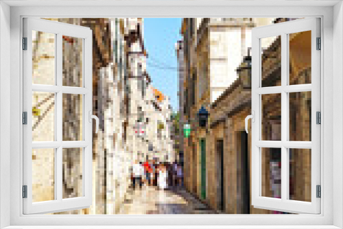 Fototapeta Naklejka Na Ścianę Okno 3D - Calle y edificios de Dubrovnik, Croacia, Europa