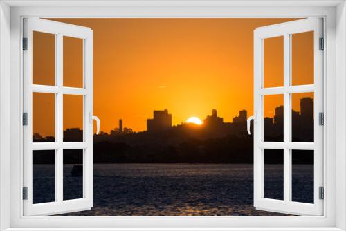 Fototapeta Naklejka Na Ścianę Okno 3D - Sunrise over downtown San Francisco, California, USA