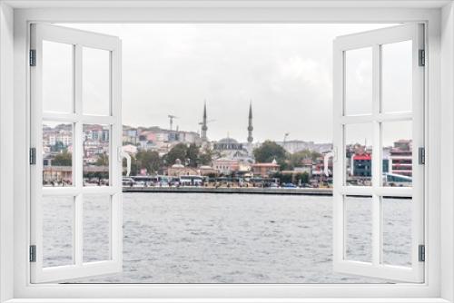 Fototapeta Naklejka Na Ścianę Okno 3D - bosporus bay cruise view