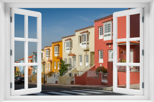 Fototapeta Naklejka Na Ścianę Okno 3D - Pattern looking new colorful houses at Tenerife island