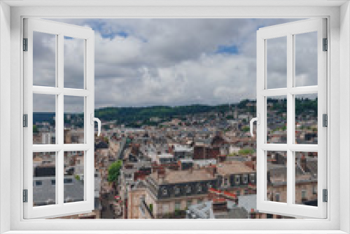 Fototapeta Naklejka Na Ścianę Okno 3D - View of the streets and architecture in the historical city center of Rouen, France