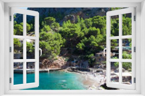 Fototapeta Naklejka Na Ścianę Okno 3D - Blue transparent water of the sea against the backdrop of the Mediterranean mountains. Spain.