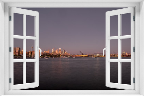 Fototapeta Naklejka Na Ścianę Okno 3D - cityscape panorama at sunrise