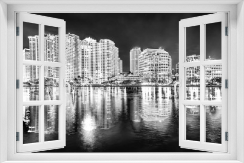 Fototapeta Naklejka Na Ścianę Okno 3D - Night view of Brickel Key buildings in Miami