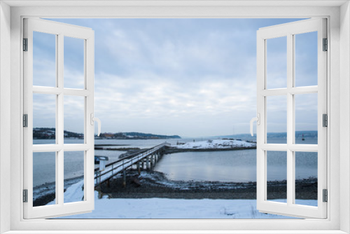 Fototapeta Naklejka Na Ścianę Okno 3D - Overlooking landscape of the islands around Oslo Norway over the winter overlooking the sea and the Fjord during day