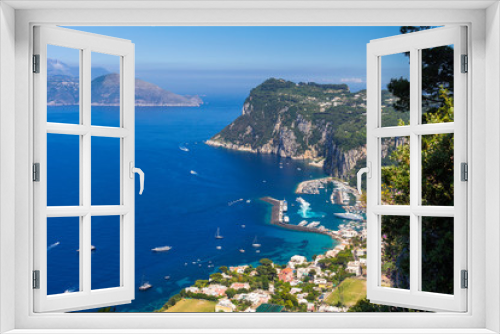 Fototapeta Naklejka Na Ścianę Okno 3D - View of Capri Italy