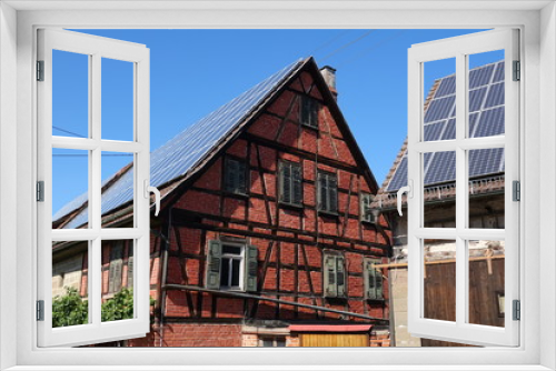 Fototapeta Naklejka Na Ścianę Okno 3D - Häuser mit Solarzellen