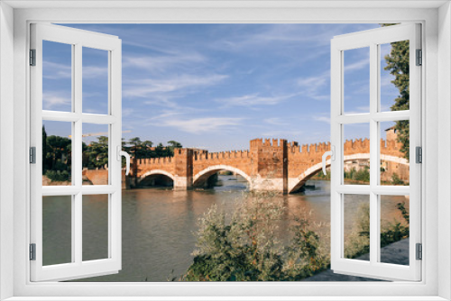 Fototapeta Naklejka Na Ścianę Okno 3D - bridge over the river verona italy