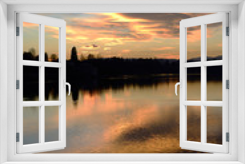 Fototapeta Naklejka Na Ścianę Okno 3D - Sesto Calende. sunset on the river