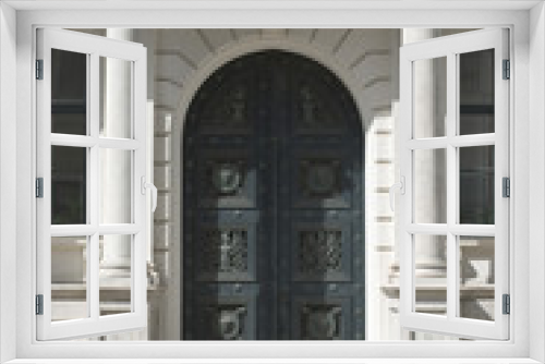 Fototapeta Naklejka Na Ścianę Okno 3D - Decorative Doorway