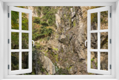 Fototapeta Naklejka Na Ścianę Okno 3D - Autumn view of Samodivsko praskalo waterfall, Rhodope Mountains, Bulgaria