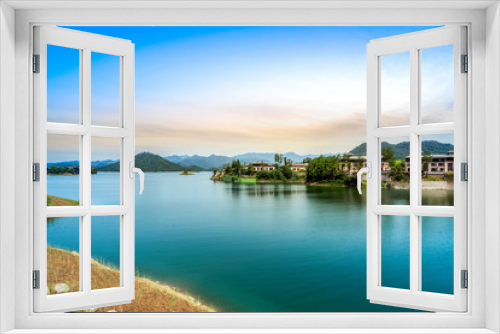 Fototapeta Naklejka Na Ścianę Okno 3D - Natural Landscape and Lake Scenery of Qiandao Lake in Hangzhou..
