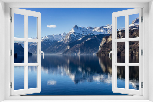 Fototapeta Naklejka Na Ścianę Okno 3D - Lake Lucern with Alps, panorama view from Brunnen