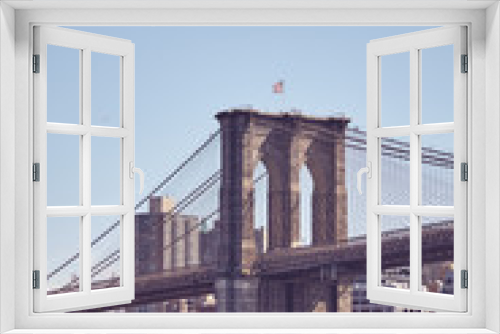 Fototapeta Naklejka Na Ścianę Okno 3D - Retro toned picture of the Brooklyn Bridge, New York, USA.