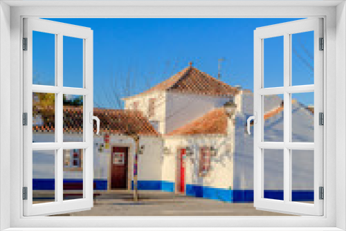 Fototapeta Naklejka Na Ścianę Okno 3D - Vista das Casas Tradicionais de Porto Covo Portugal