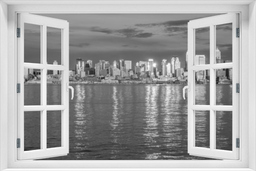Fototapeta Naklejka Na Ścianę Okno 3D - Shining Seattle Reflections 4