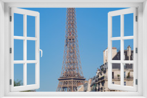 Fototapeta Naklejka Na Ścianę Okno 3D - Exterior view of the Army Museum and Eiffel Tower at Paris