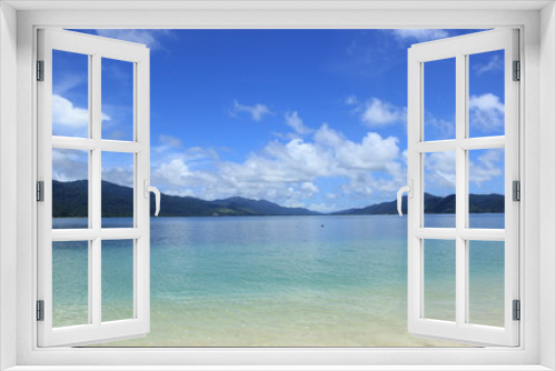 Fototapeta Naklejka Na Ścianę Okno 3D - Sea and Blue Sky