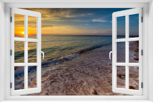 Fototapeta Naklejka Na Ścianę Okno 3D - Sunset on Crimea beach